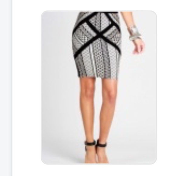 Skirt - Picture 2 of 3